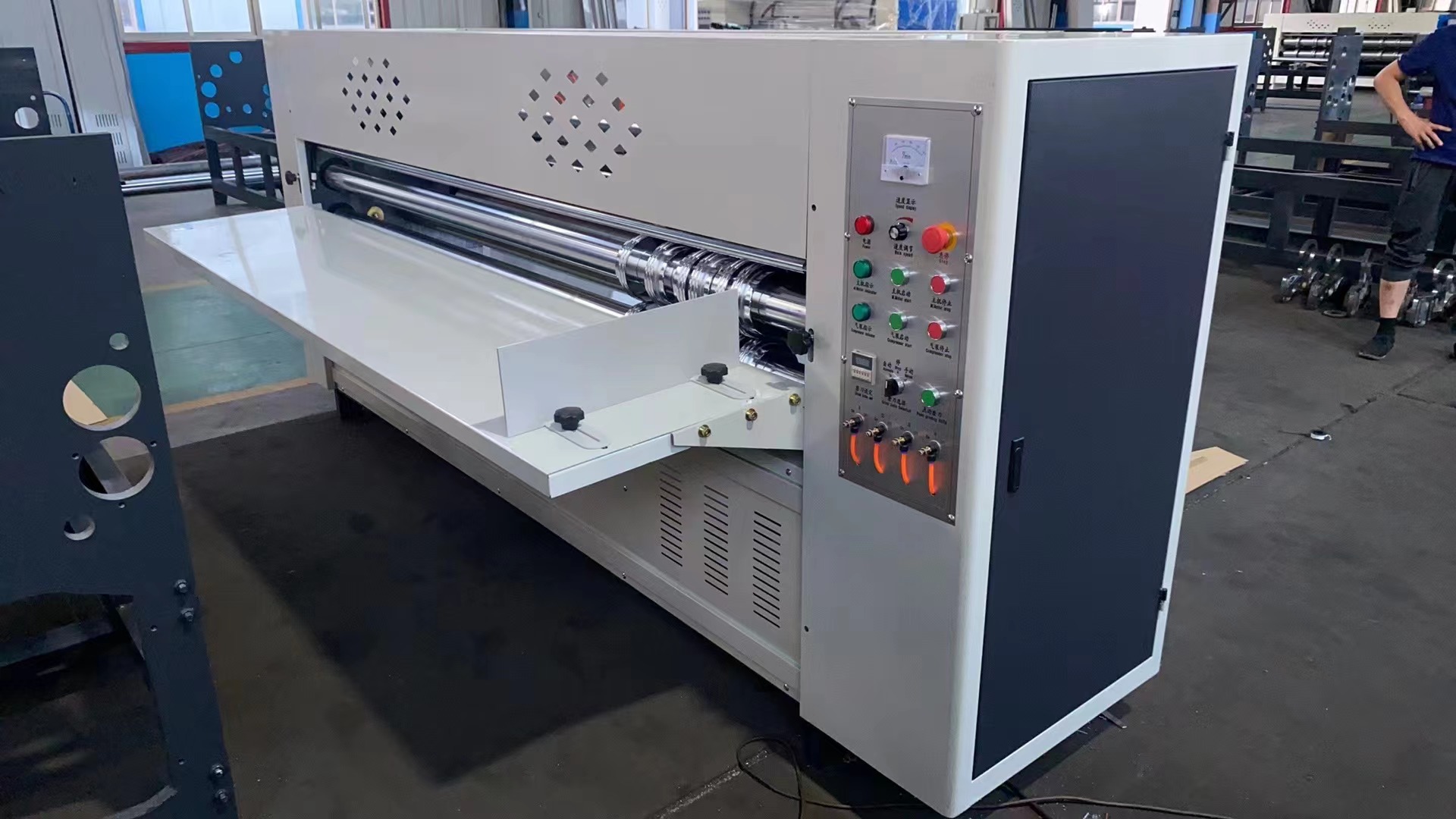 Corrugated Box Slitter Slotter Carton Slitting Machine Price