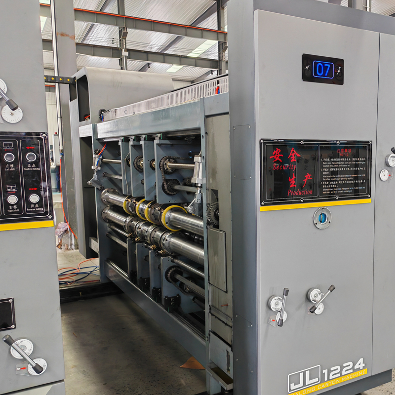 Fully auto Vacuum Adsorption high speed flexo printing die cutting machine with stacker - Image 6